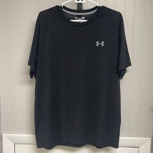 Under Armour t shirt